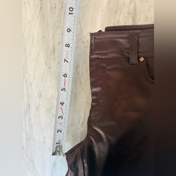 Cache Pants - Picture 9 of 11